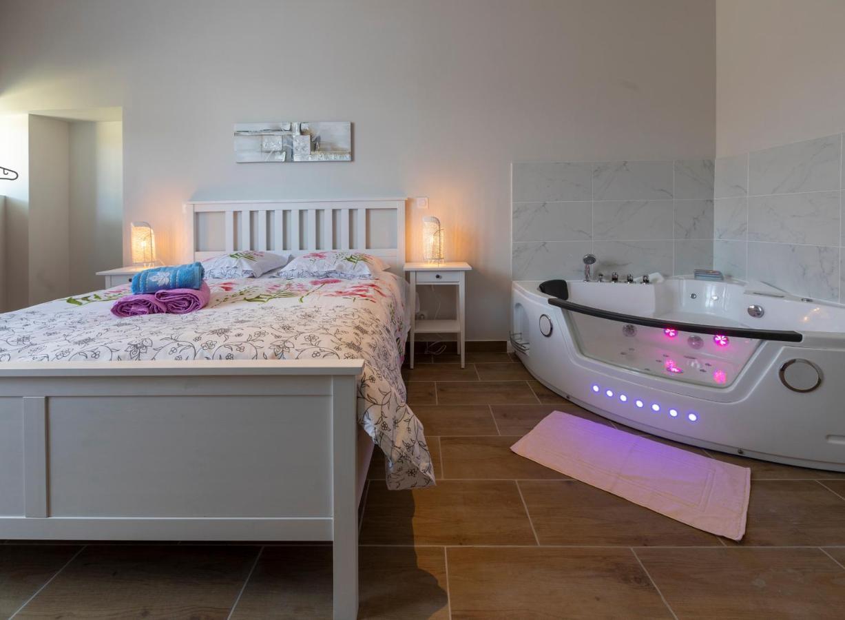 Apartmán LOC TROTTEUR LE CACAO - Balnéo, Gare Lurdy Exteriér fotografie